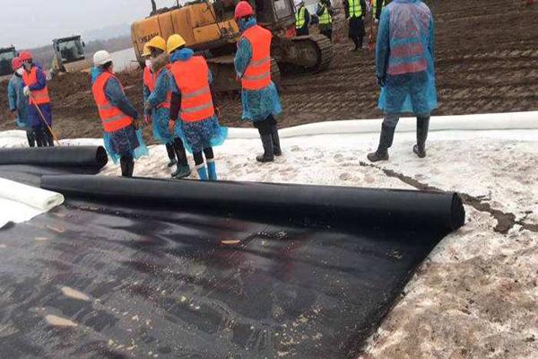 方艙醫院為什么鋪設土工膜？