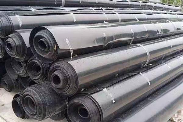 土工膜與土工布該怎么存放？  第2張