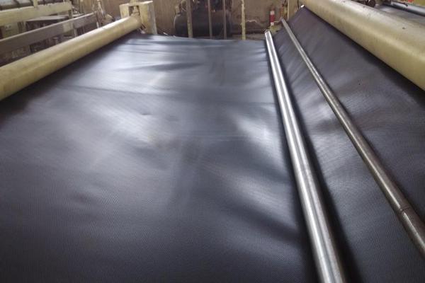 土工膜堤防鋪設的實用技巧