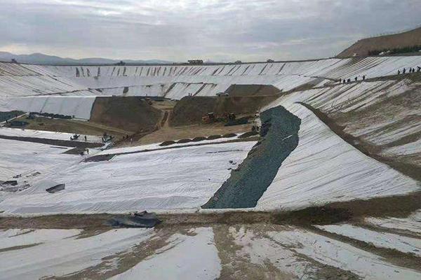 土工膜防水功能的增強方法 第3張