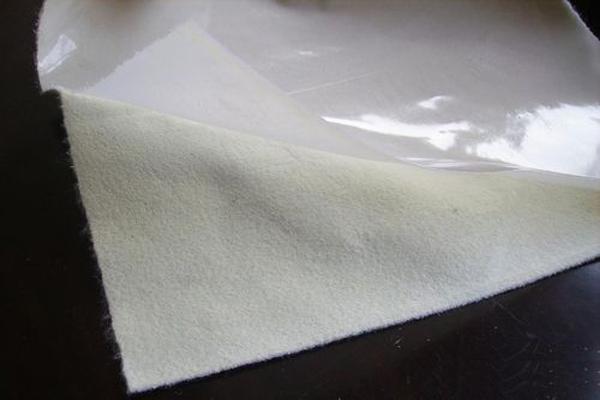 復(fù)合土工膜的耐久性防護(hù)是什么降解原因及解決方法  第3張