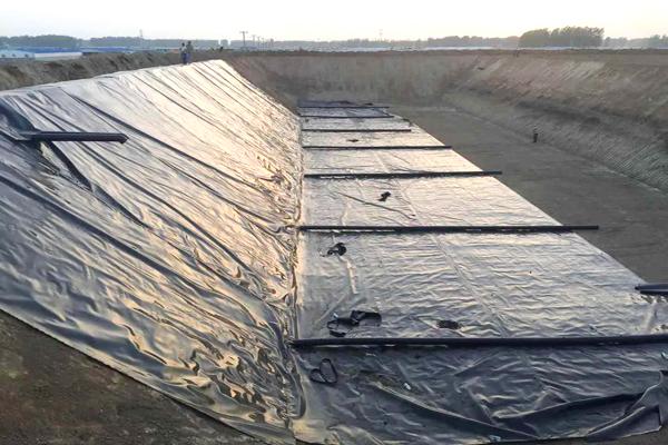 不同環(huán)境對土工膜性能的影響及其分析 第1張