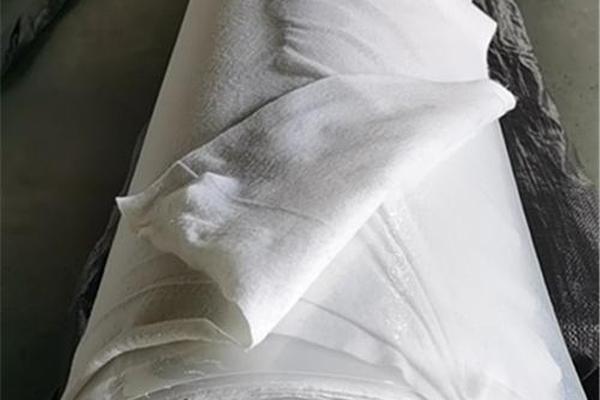 探秘復合土工膜的生產工藝  第3張