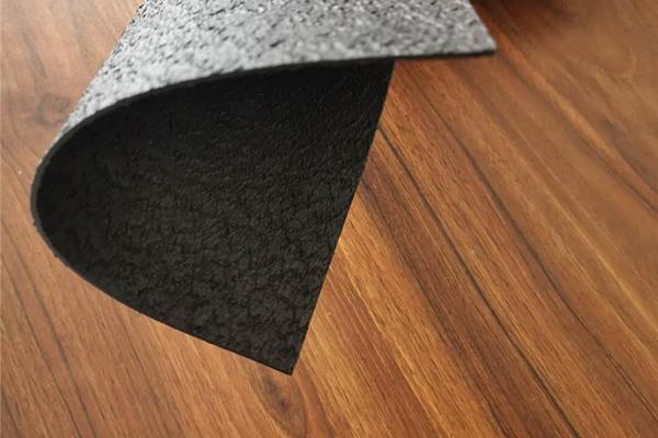 雙糙面土工膜與雙柱點土工膜的區別解析 第2張