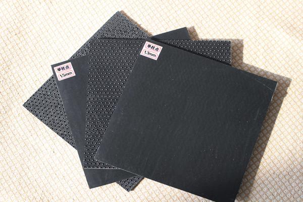 柱點土工膜的特點有哪些  第1張