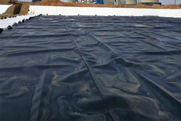 基于安全與經濟性的土工膜渠道防滲施工方案設計  第3張