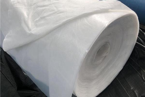 復合土工膜是怎么做出來的  第2張