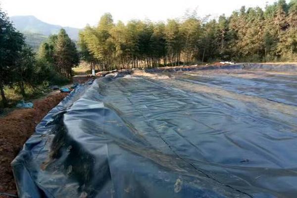 土工膜在蓄水池中的施工方法 第2張